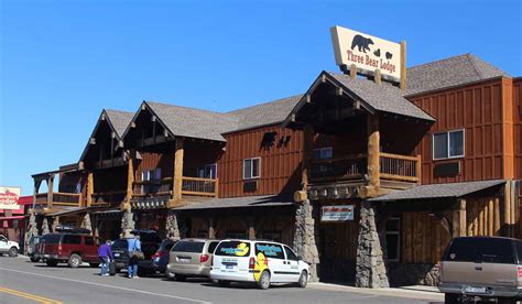 three bear lodge west yellowstone website